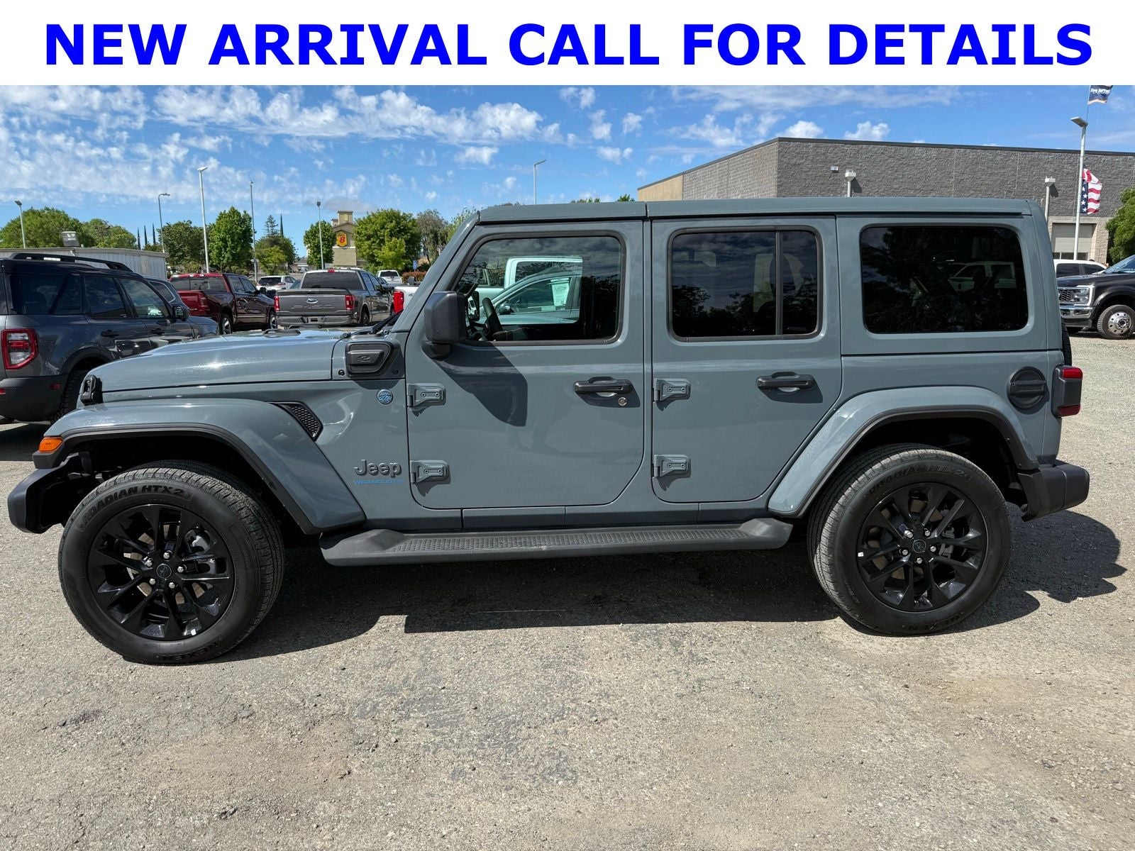 2025 Jeep Wrangler Sahara 4xe