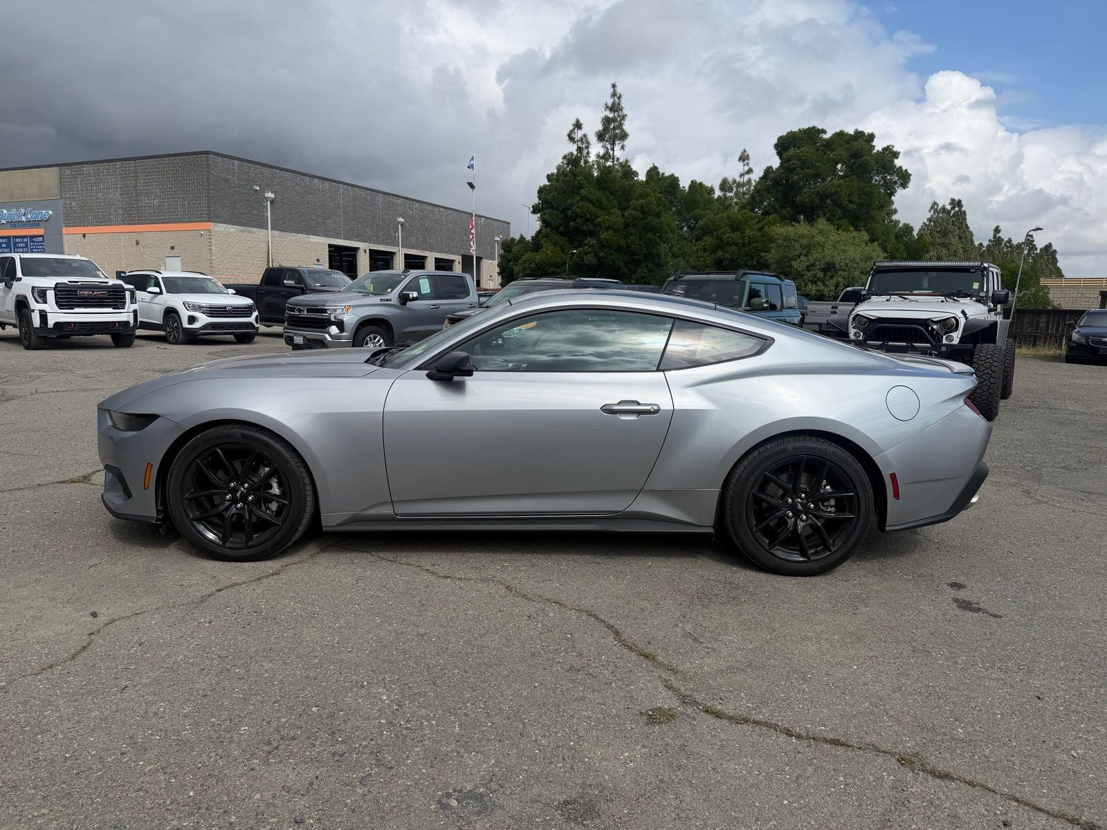 2025 Ford Mustang EcoBoost Premium