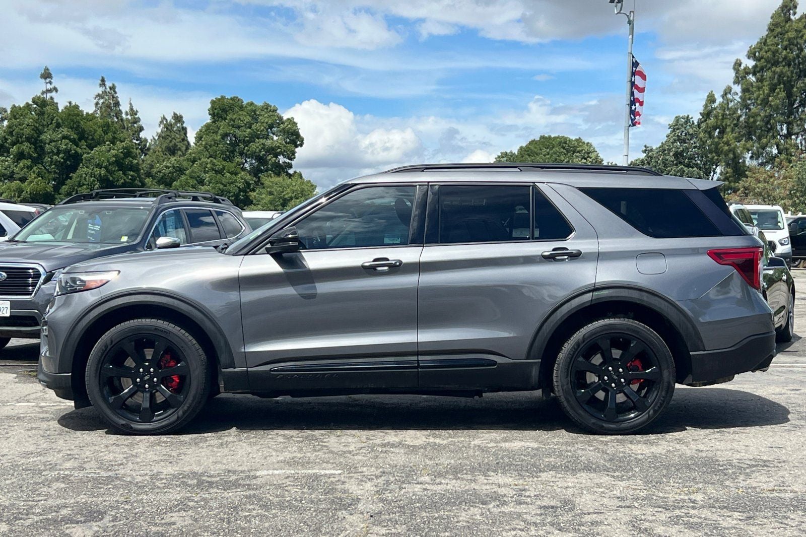 2023 Ford Explorer ST