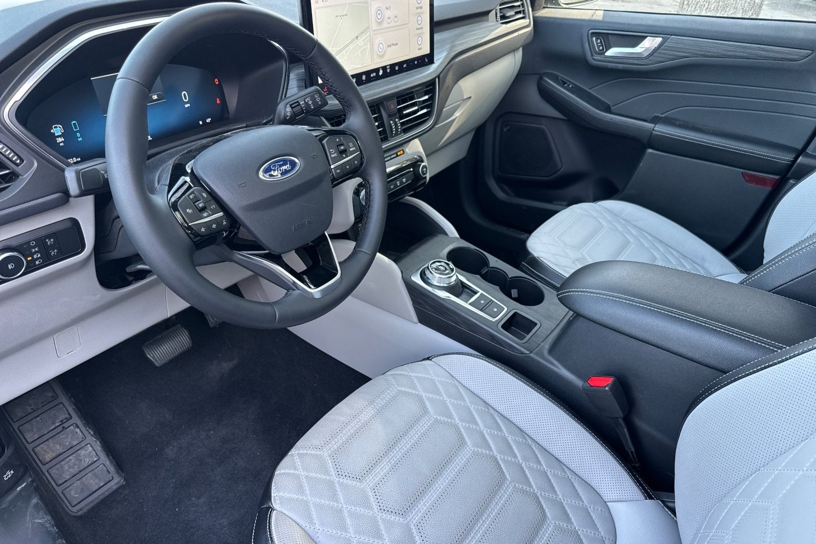 2024 Ford Escape Plug-In Hybrid Base