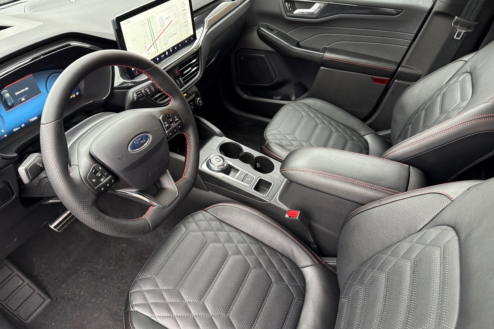 2024 Ford Escape ST-Line Elite