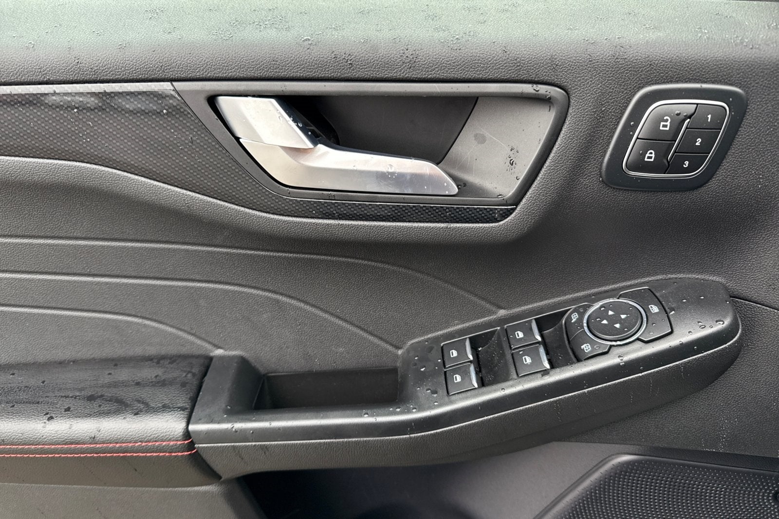 2024 Ford Escape ST-Line Elite