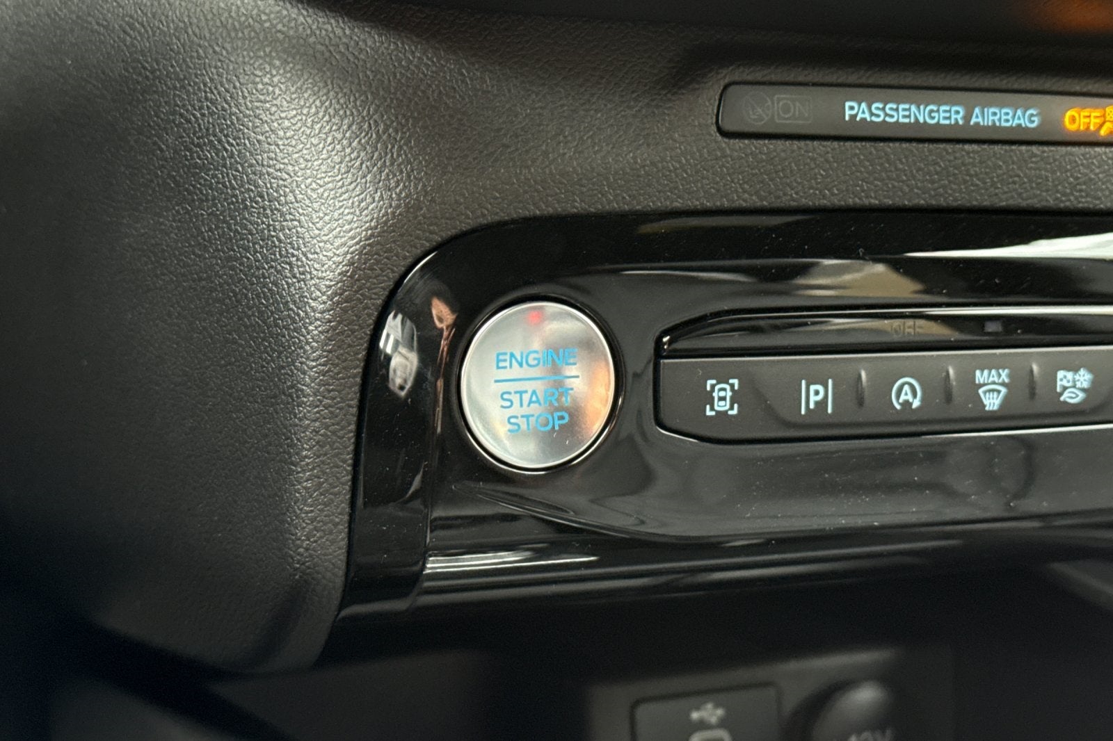 2024 Ford Escape ST-Line Elite