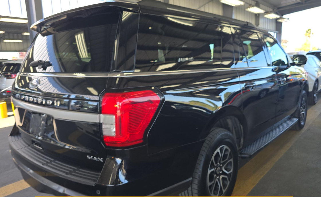 2024 Ford Expedition Max XLT