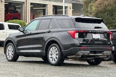 2025 Ford Explorer Active