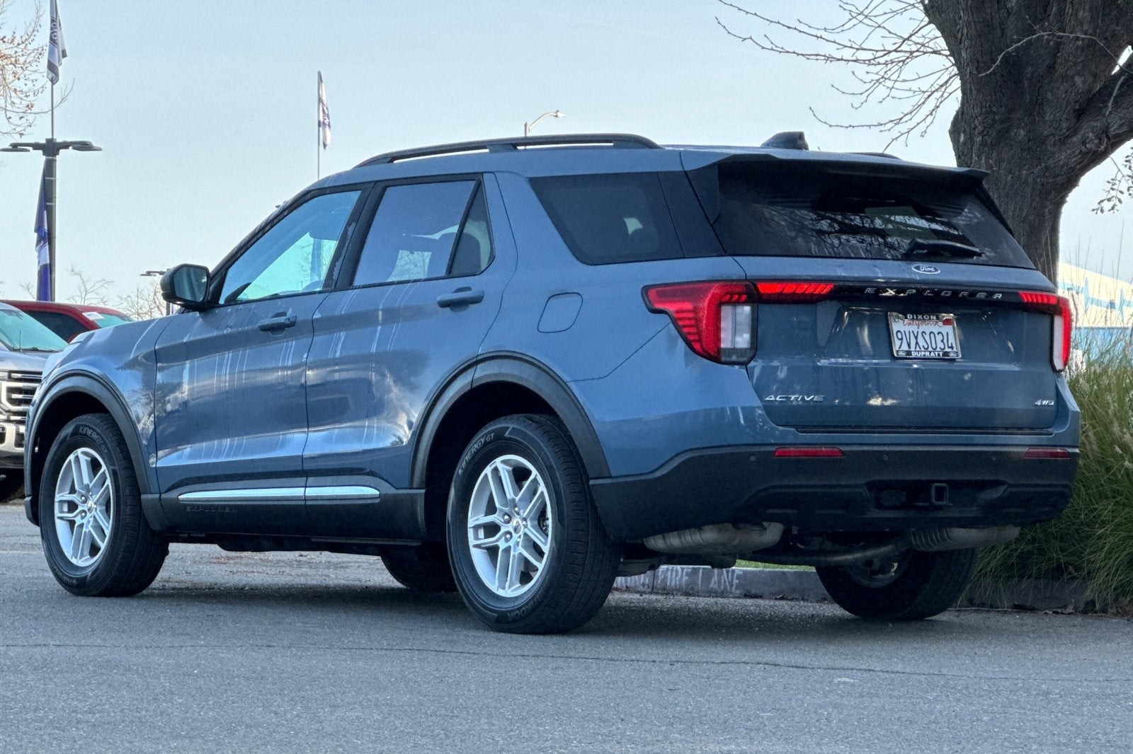 2025 Ford Explorer Active