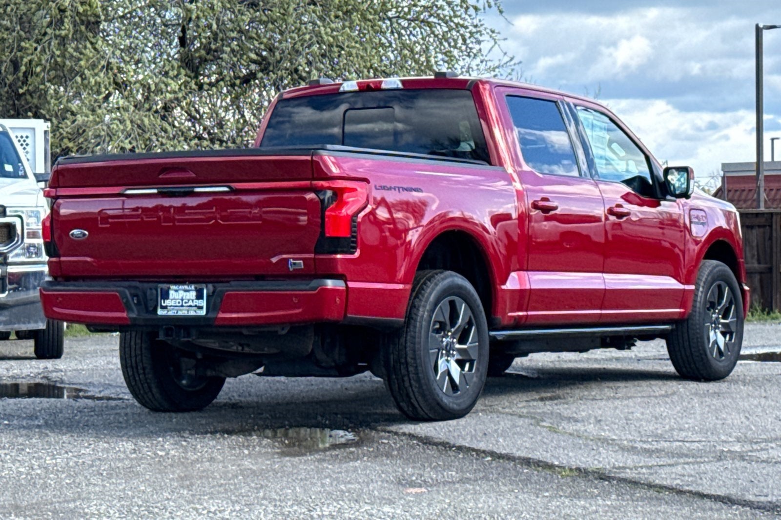 2023 Ford F-150 Lightning Lariat