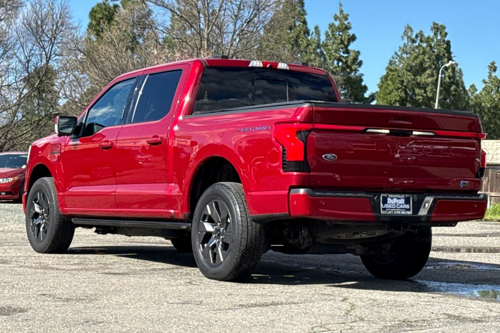 2023 Ford F-150 Lightning Lariat