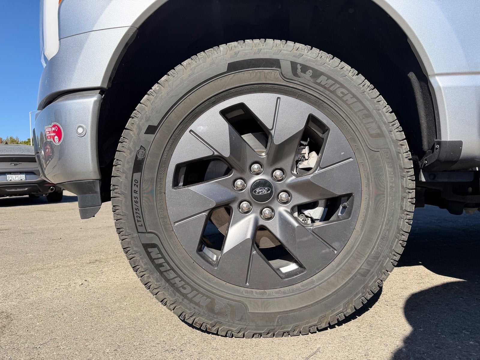2023 Ford F-150 Lightning Lariat