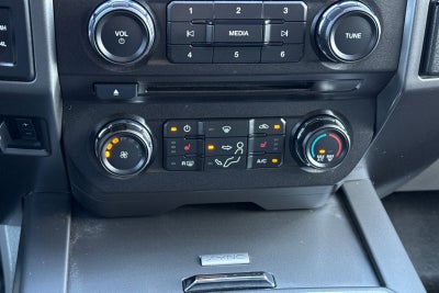 2017 Ford F-250SD XLT