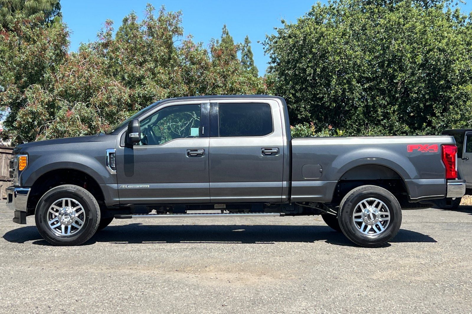 2017 Ford F-250SD Lariat