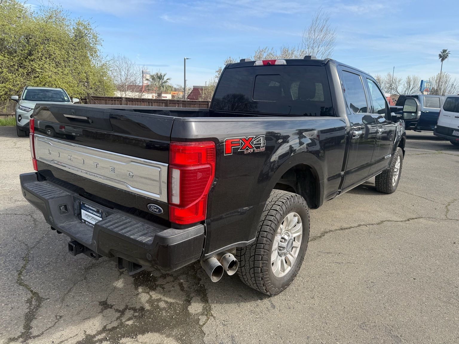 2022 Ford F-250SD Limited