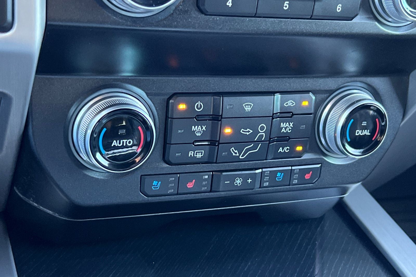 2020 Ford F-250SD Platinum