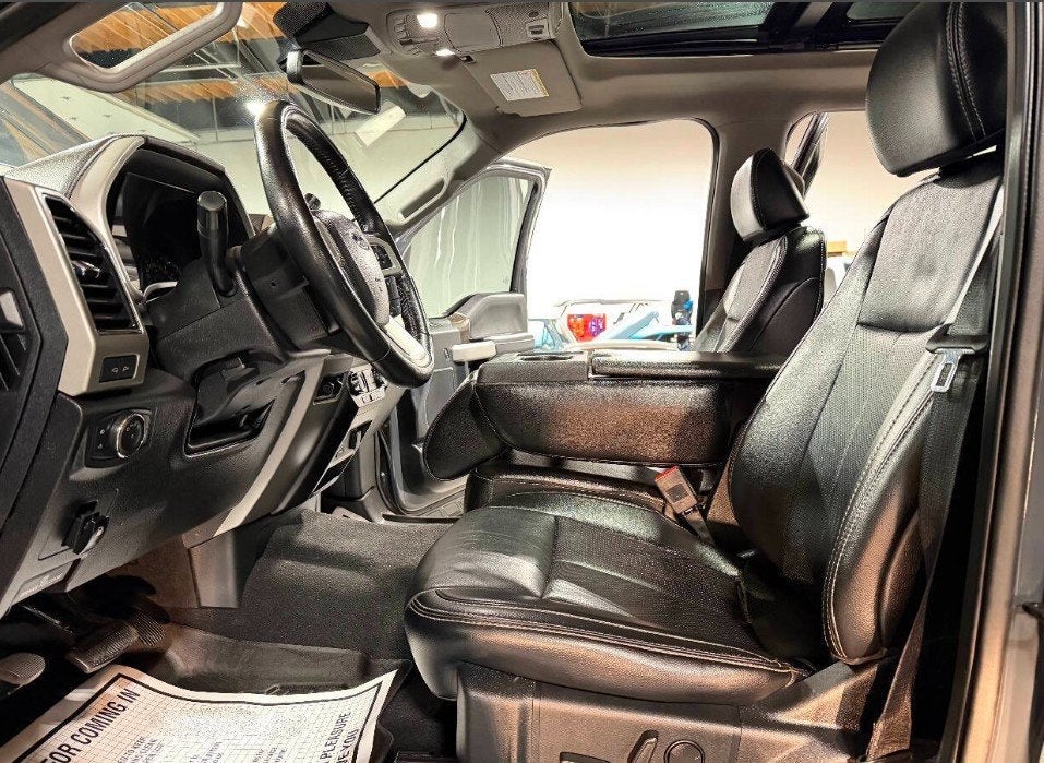 2021 Ford F-350SD Lariat