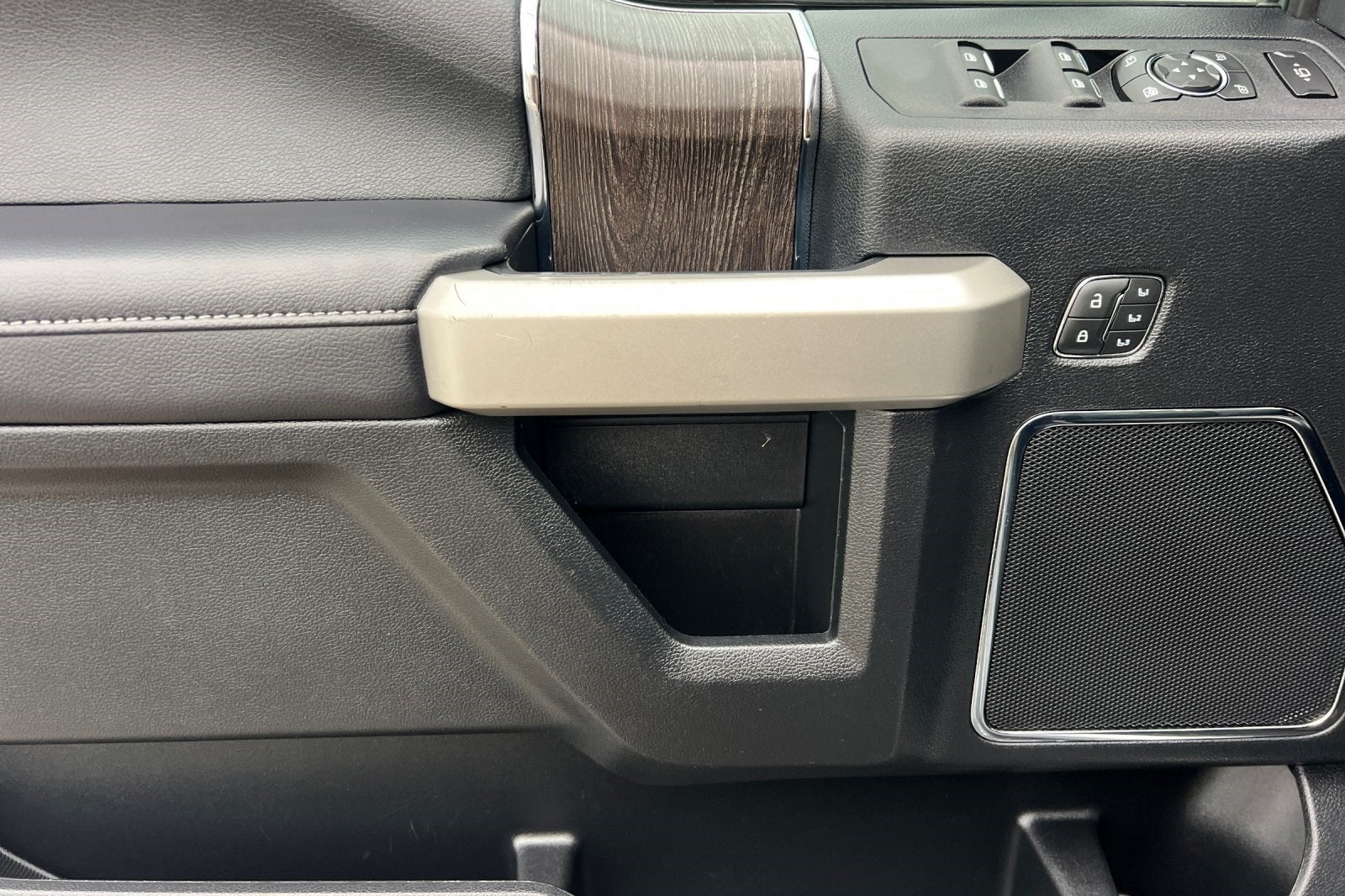 2020 Ford F-350SD Lariat