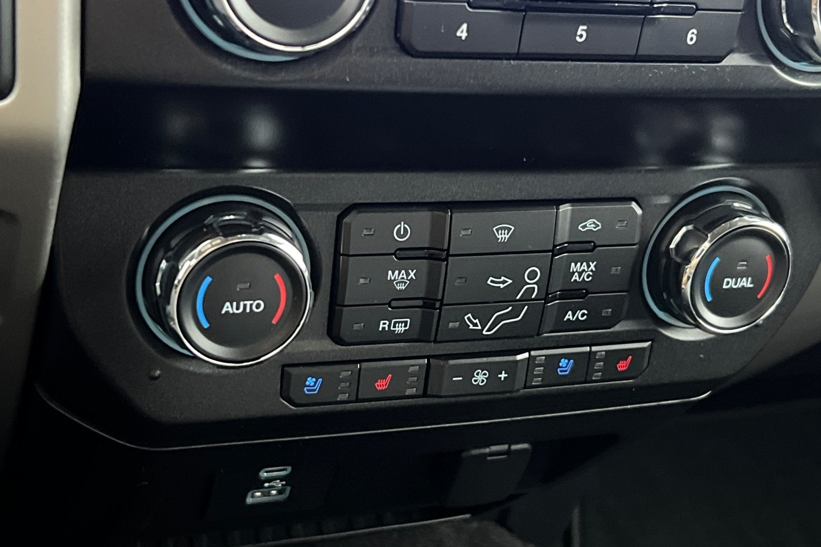 2020 Ford F-350SD Lariat