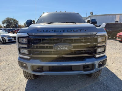 2023 Ford F-350SD Lariat