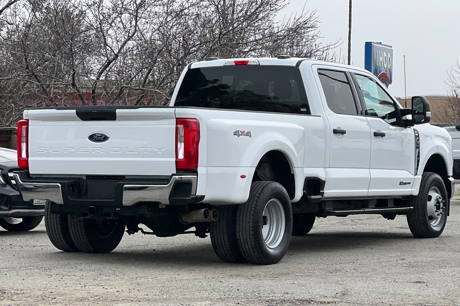 2024 Ford F-350SD XLT DRW