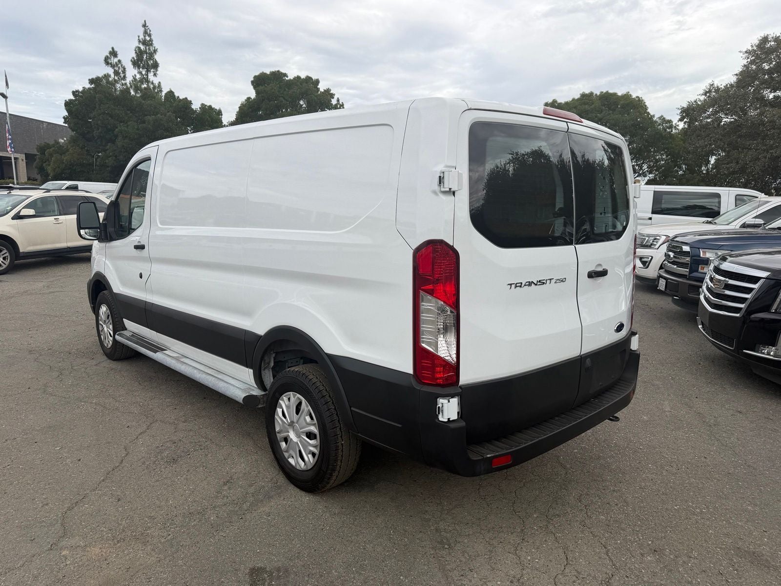 2025 Ford Transit-250 Base