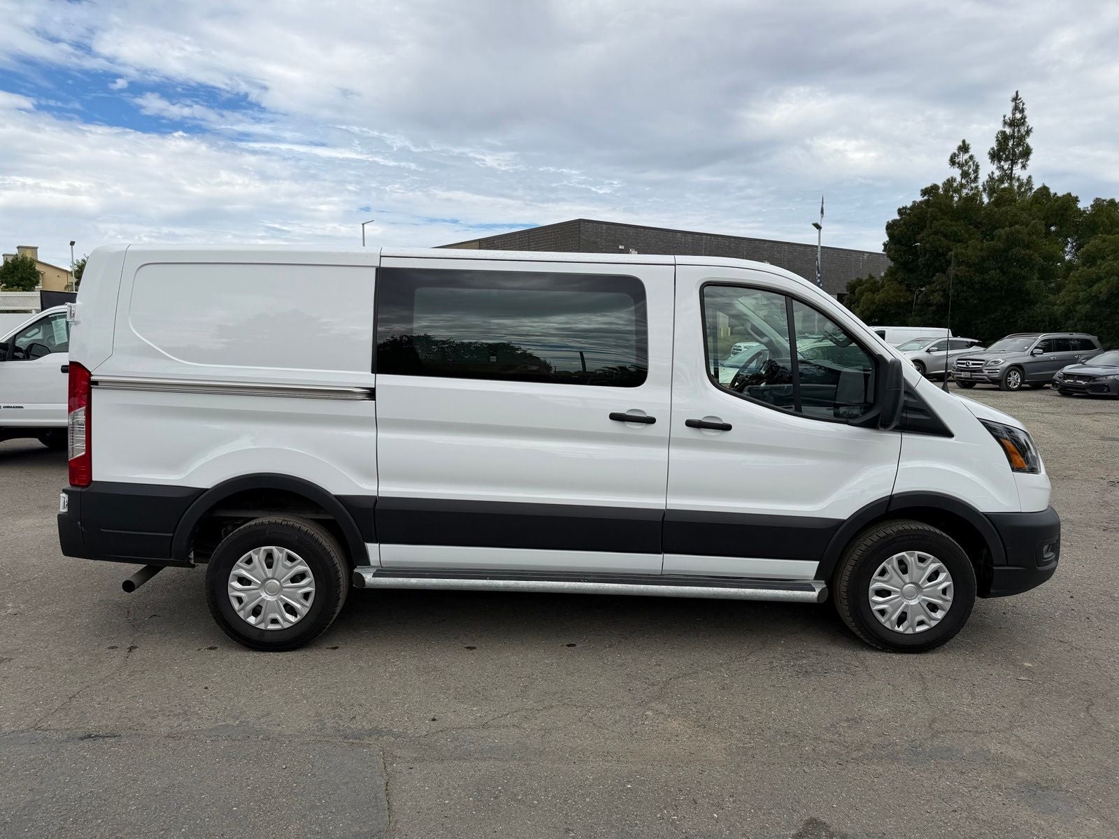 2025 Ford Transit-250 Base