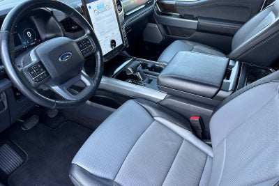 2022 Ford F-150 Lightning Lariat
