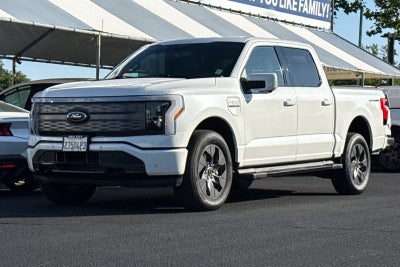 2022 Ford F-150 Lightning Lariat