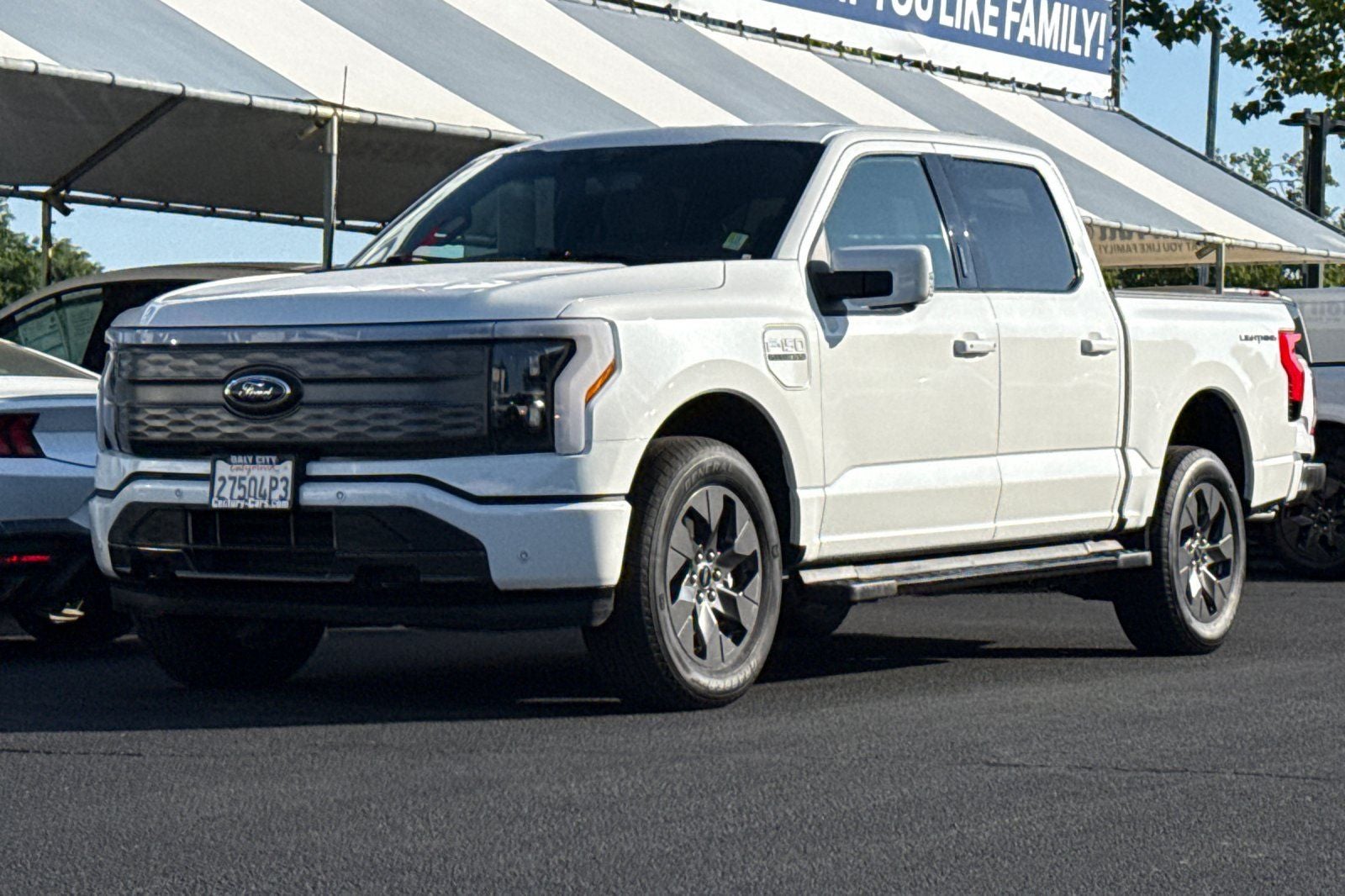 2022 Ford F-150 Lightning Lariat