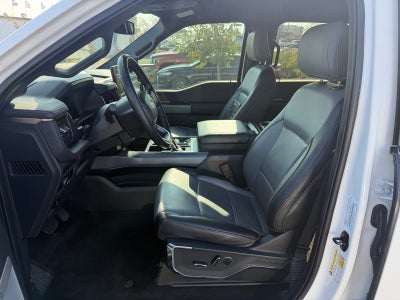 2023 Ford F-150 Lightning Lariat