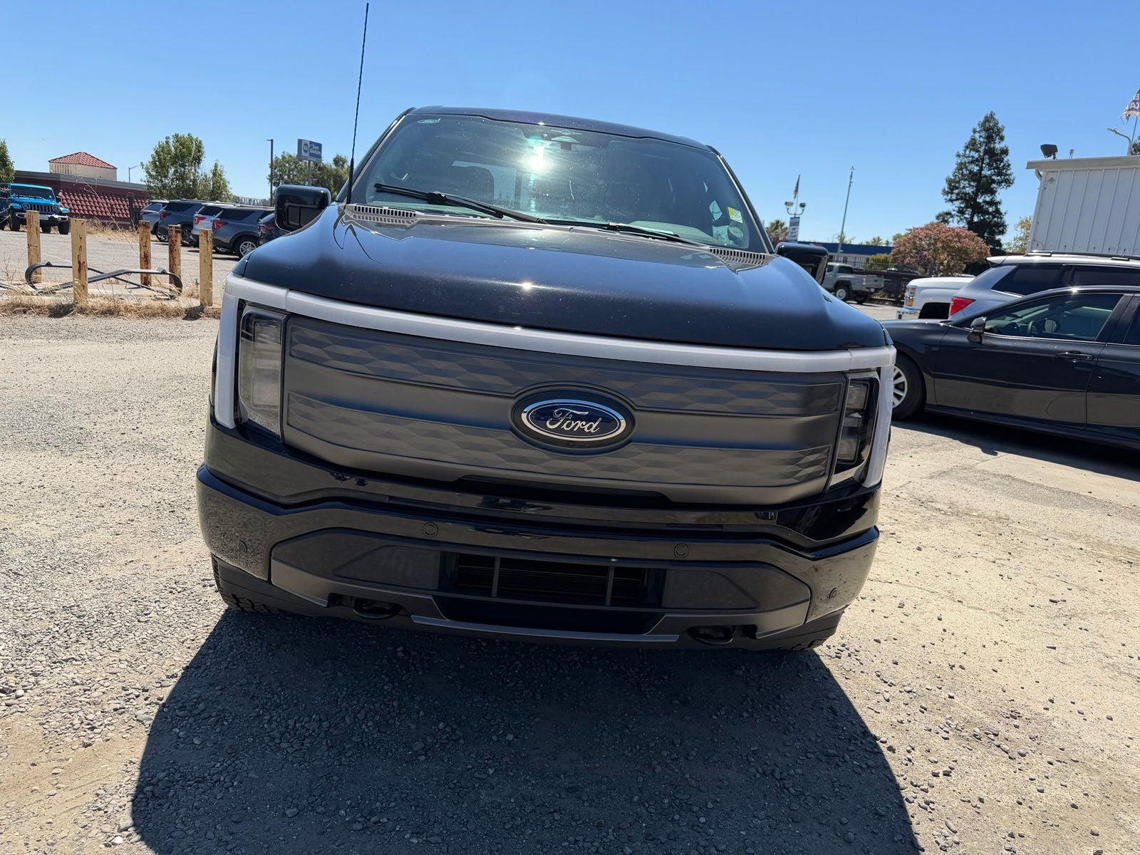 2023 Ford F-150 Lightning Lariat