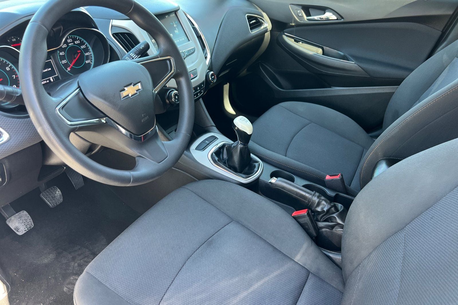 2017 Chevrolet Cruze LS