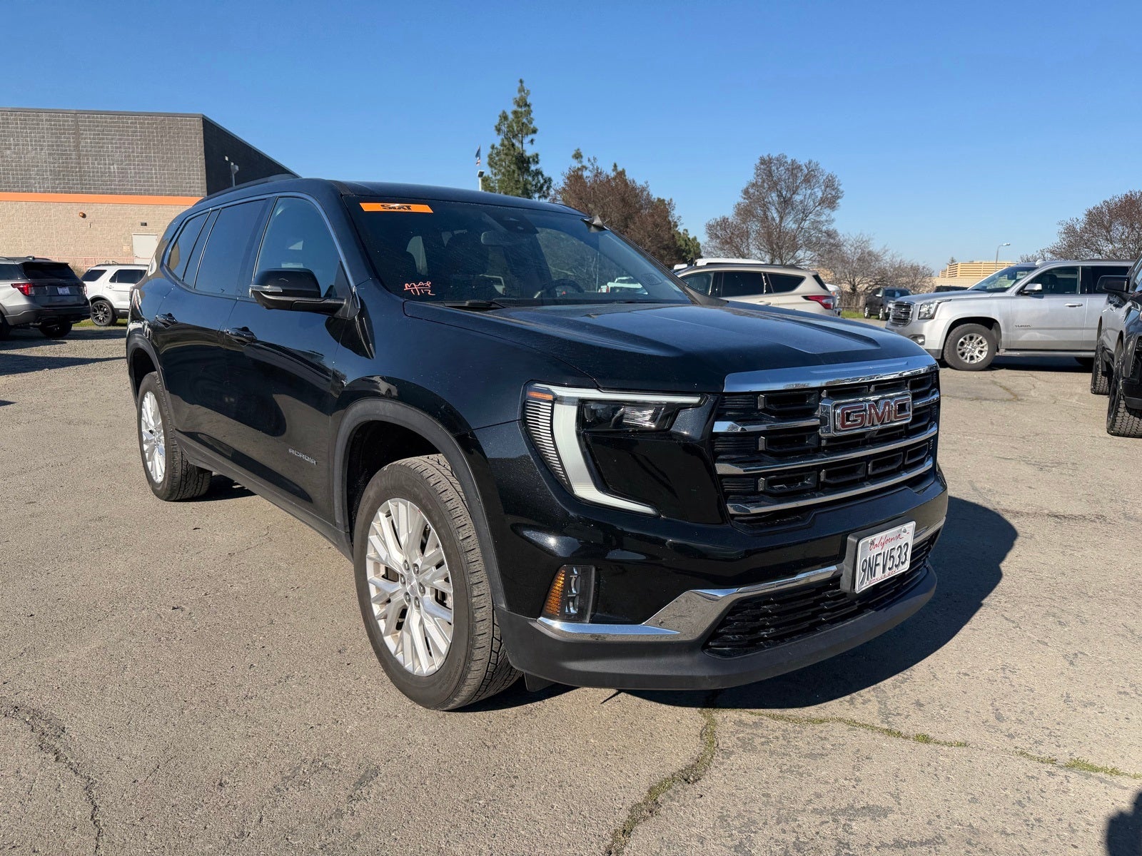 2024 GMC Acadia Elevation