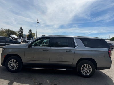 2024 Chevrolet Suburban LT