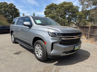 2024 Chevrolet Suburban LT