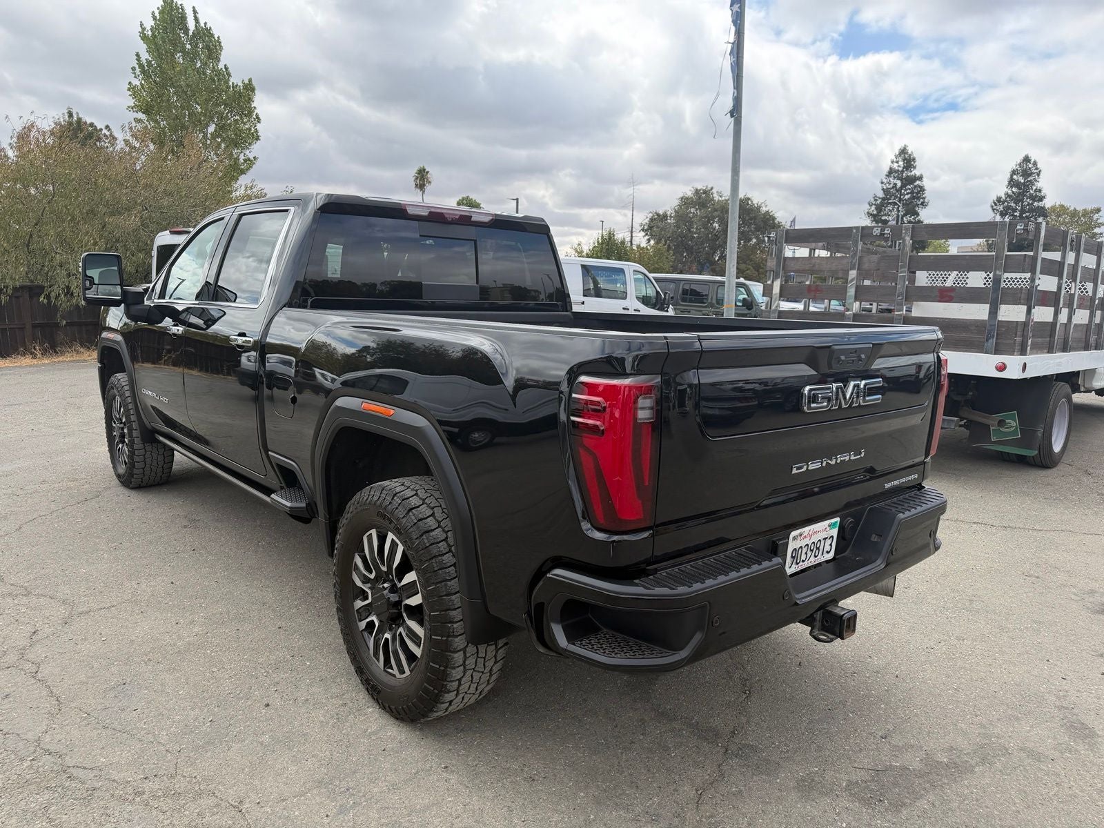 2024 GMC Sierra 2500HD Denali Ultimate