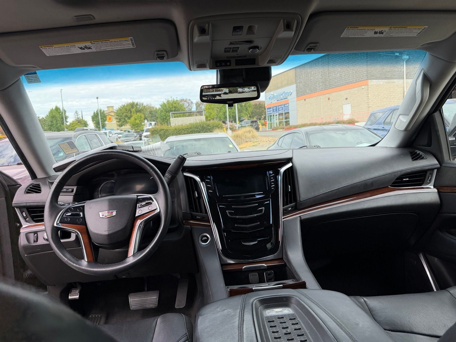 2017 Cadillac Escalade ESV Luxury