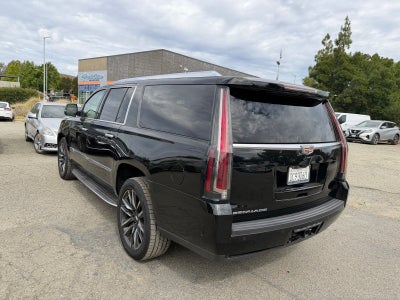 2017 Cadillac Escalade ESV Luxury