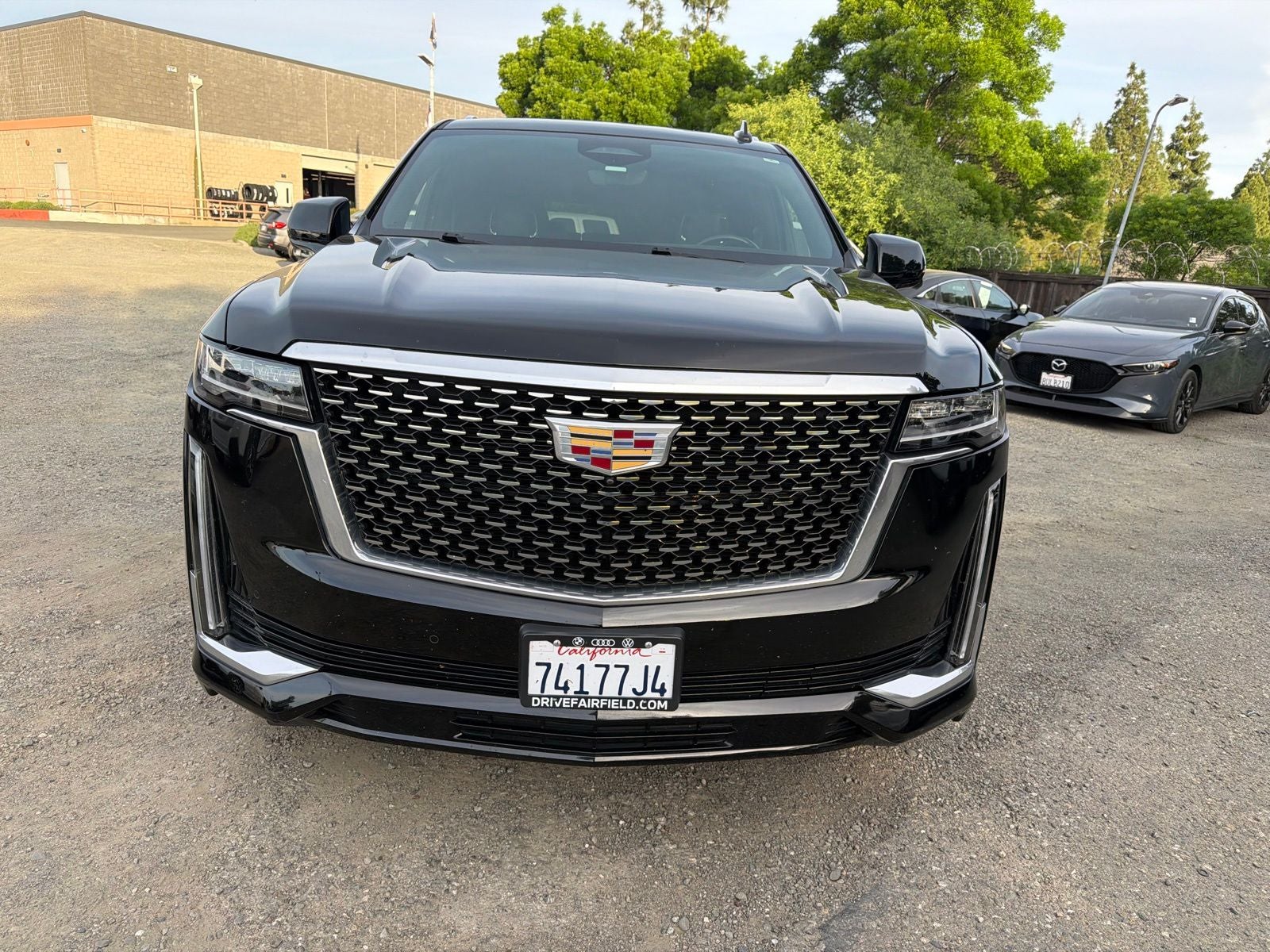 2023 Cadillac Escalade ESV Premium