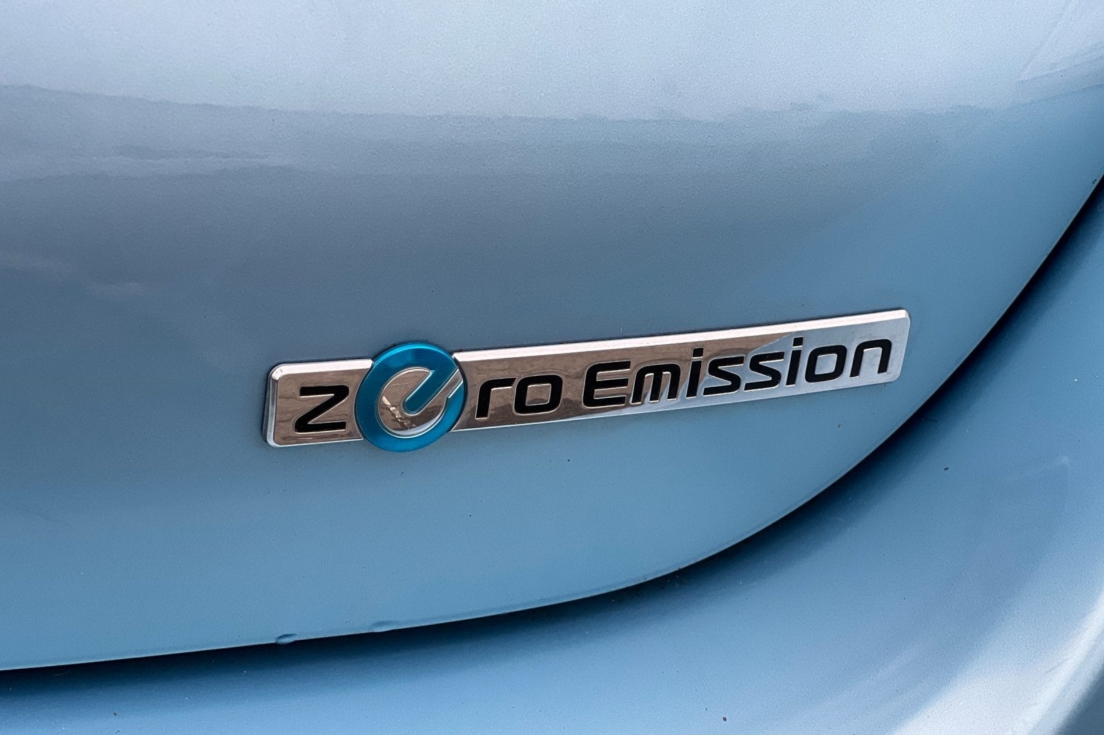 2015 Nissan Leaf S