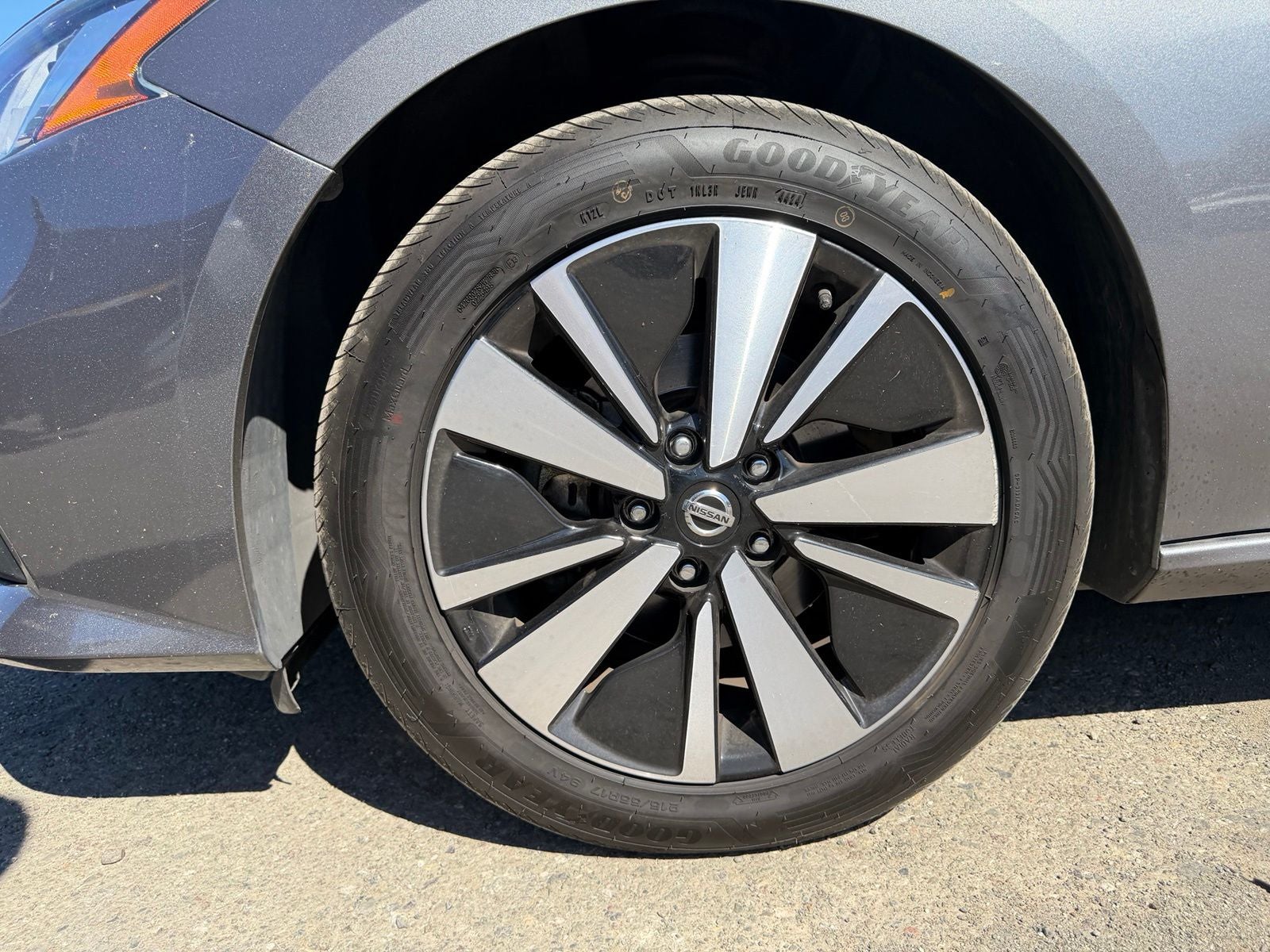 2022 Nissan Altima 2.5 SV