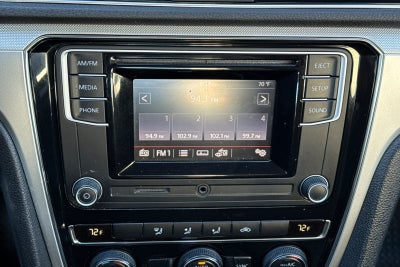 2016 Volkswagen Passat 1.8T S