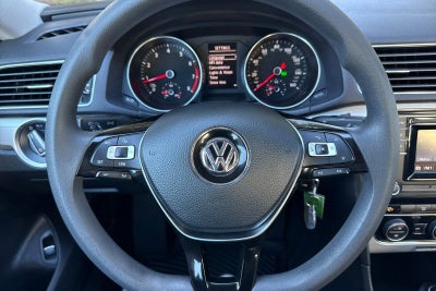 2016 Volkswagen Passat 1.8T S