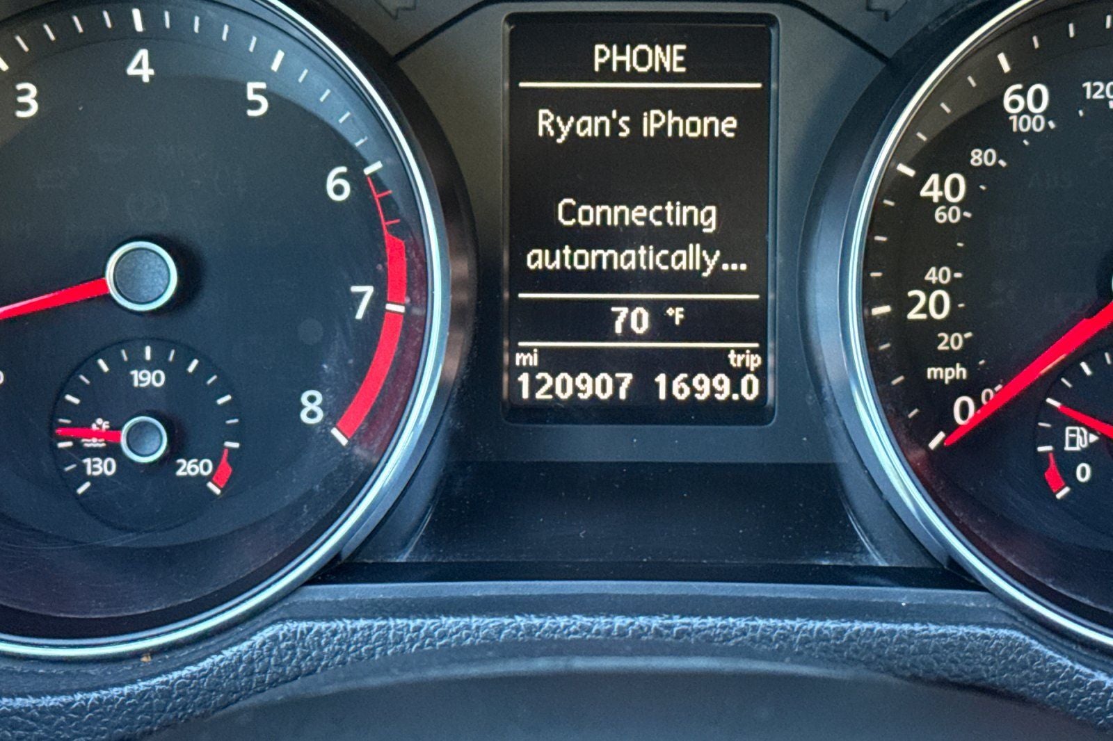 2016 Volkswagen Passat 1.8T S