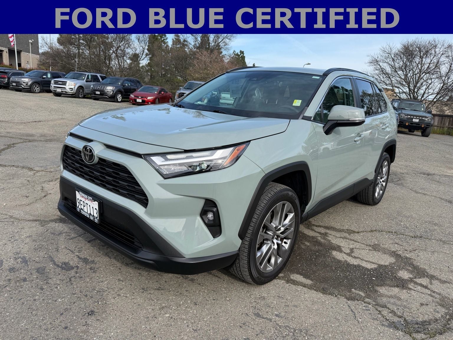 2022 Toyota RAV4 XLE Premium