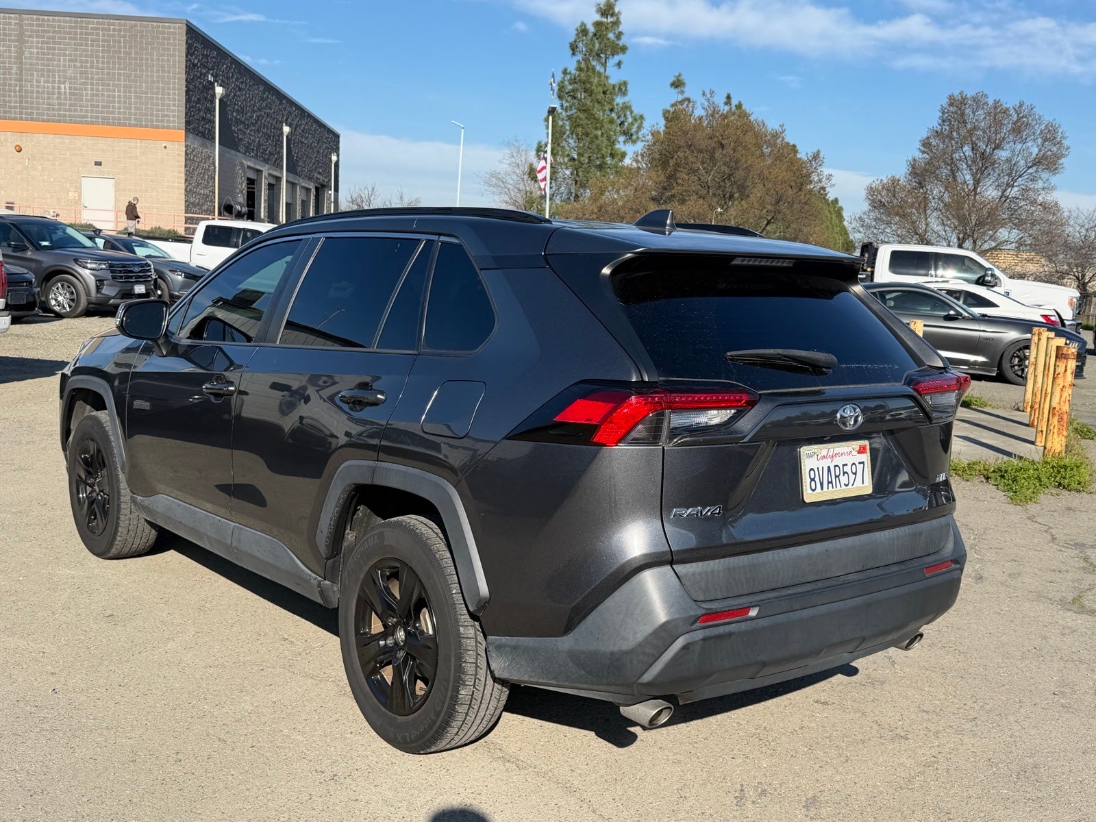 2020 Toyota RAV4 XLE