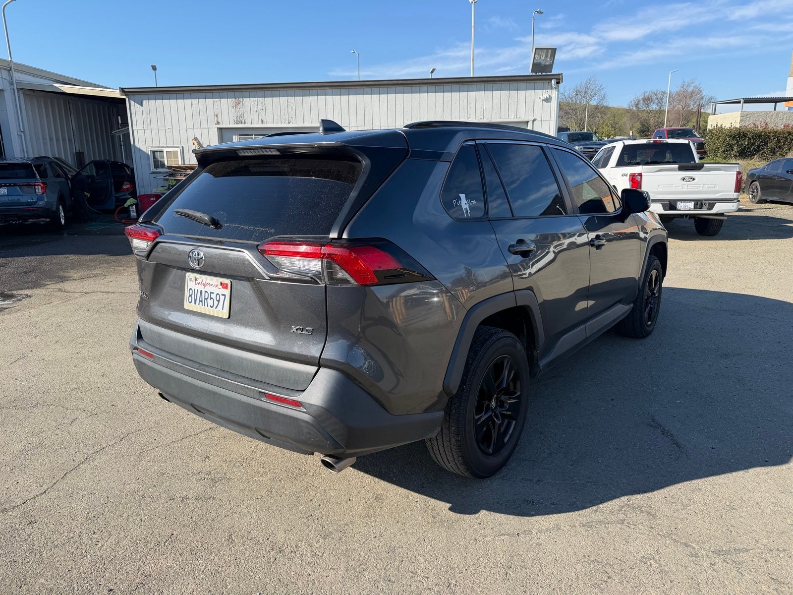 2020 Toyota RAV4 XLE
