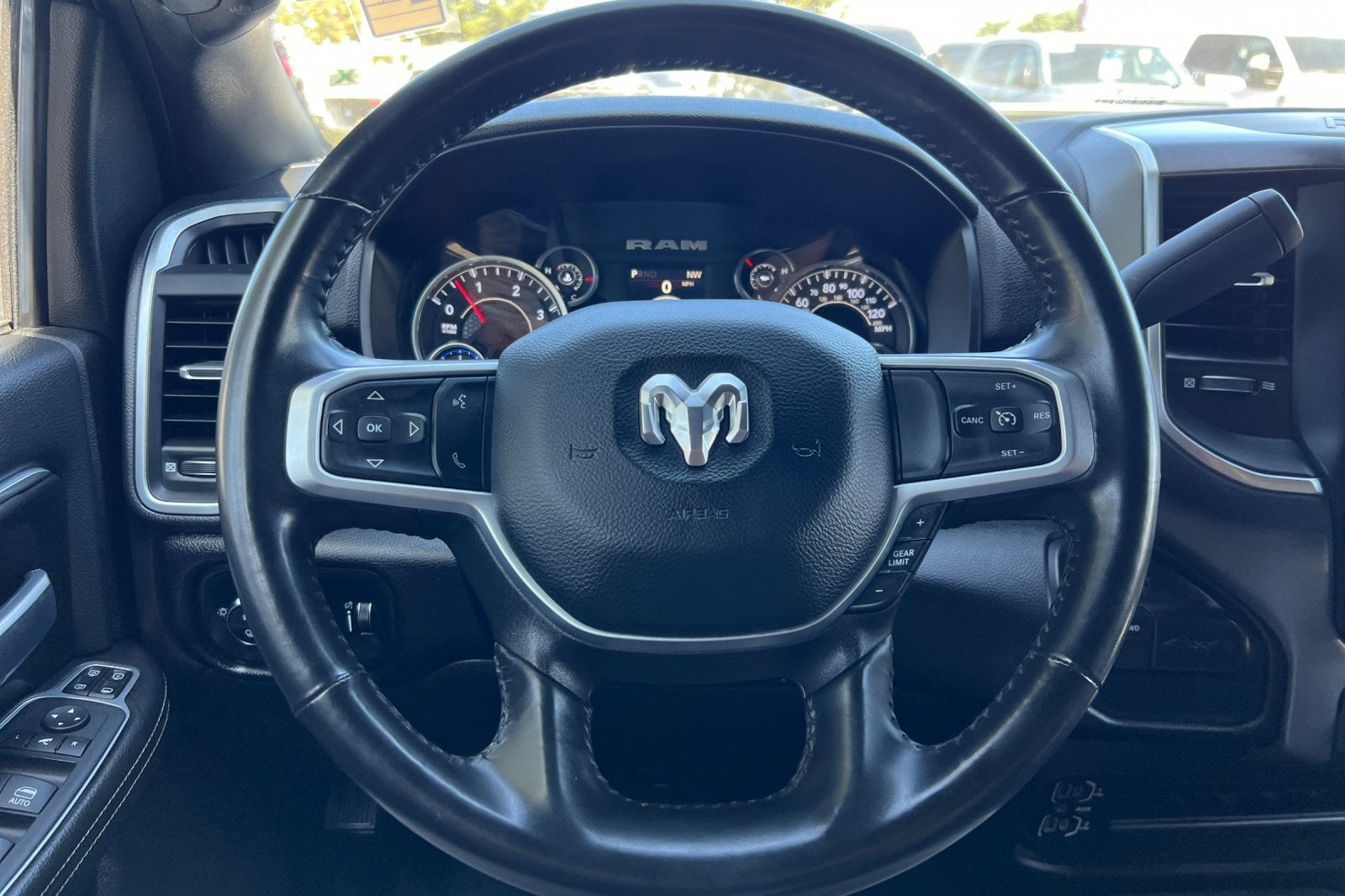 2024 RAM 3500 Big Horn DRW