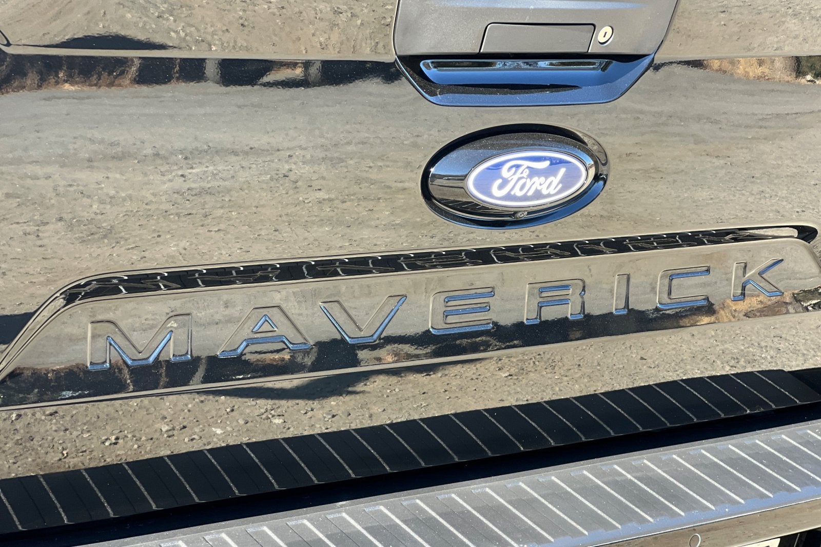 2026 Ford Maverick Lobo Standard