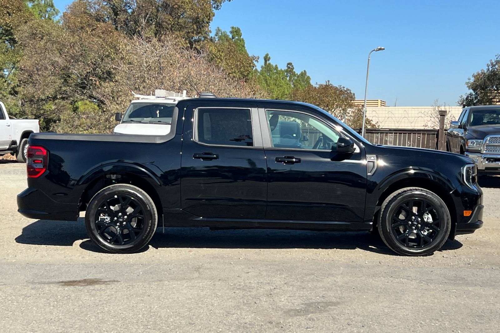 2026 Ford Maverick Lobo Standard