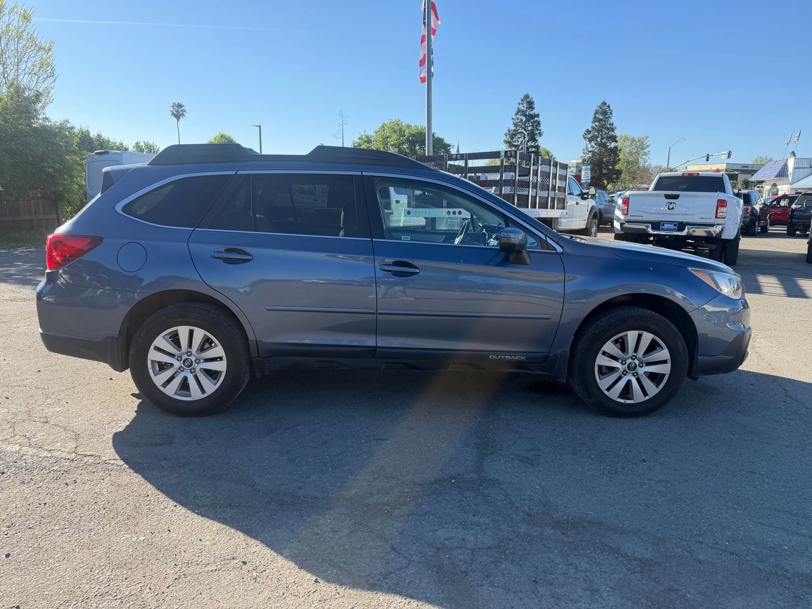 2016 Subaru Outback 2.5i Premium