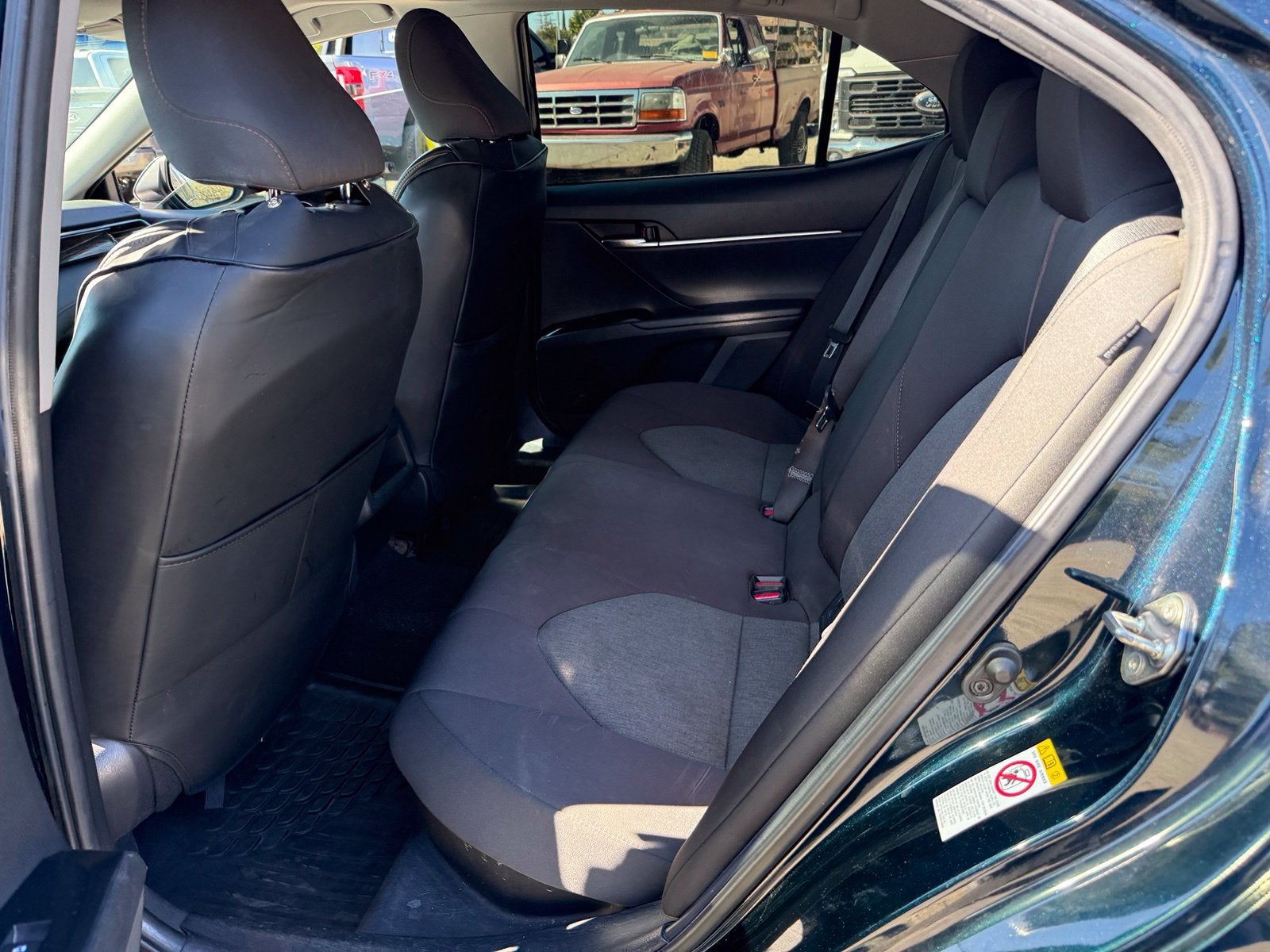 2019 Toyota Camry Hybrid LE